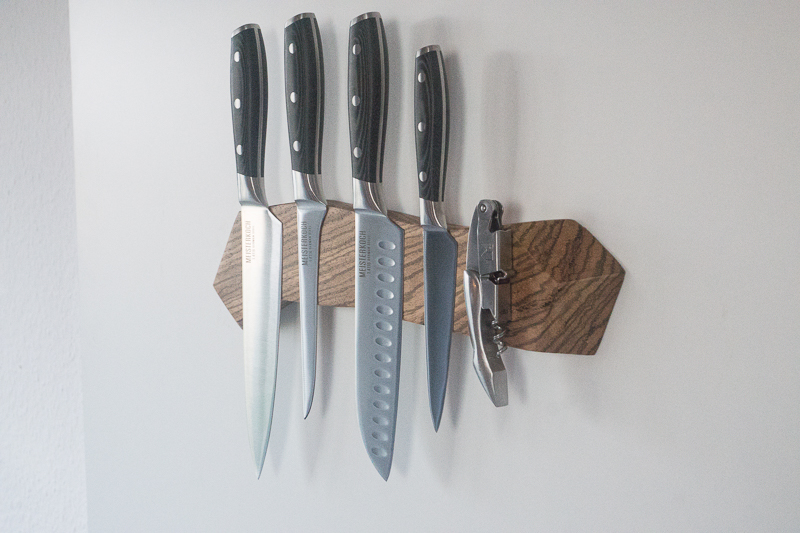 Messerleiste magnetisch | Zebrano | curved /messerleisten/boomerang/messerleiste-vollholz-zebrano-boomerang800-3129